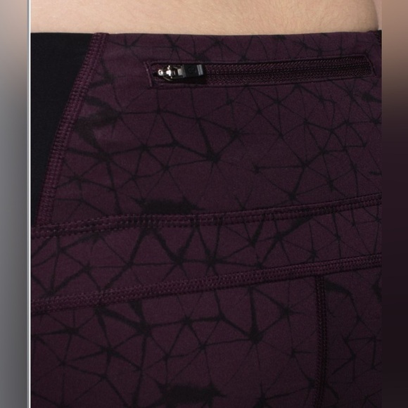 Lululemon Trail Bound 7/8 Tight Size 4 - Picture 4 of 12